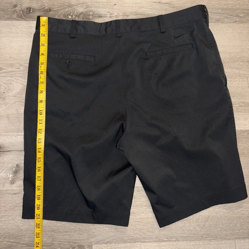 Nike Dri Fit Khaki Golf Shorts Men's 36 Black 21 Inch Length
